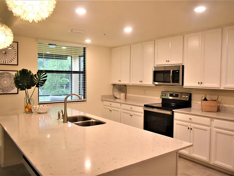 12500 Ghiberti Cir #102 — Photo 13
