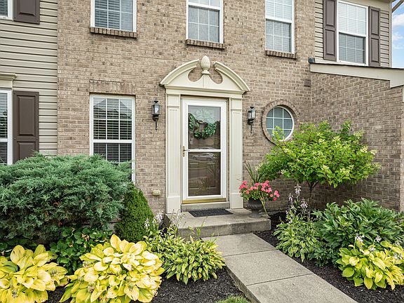 2nd image of 9135 Belvedere Ct