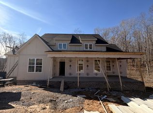 1238 Breeden Rd, Charlotte, TN 37036