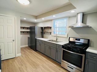 77 Woodlawn St, Rochester, NY 14607