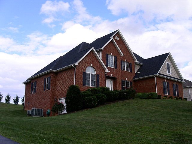 1st image of 23079 Kestrel Dr