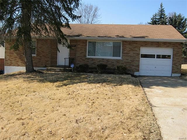 1st image of 4735 N Hills Ln