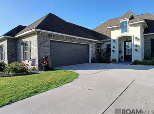 3855 Sandbar Dr, Addis, LA 70710