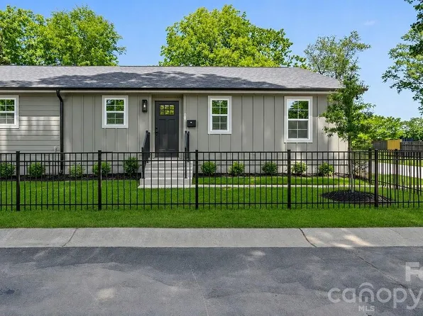 3320 Boyd St #B, Charlotte, NC 28208
