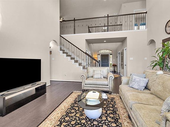 4th image of 28903 Glacier Bay Ct