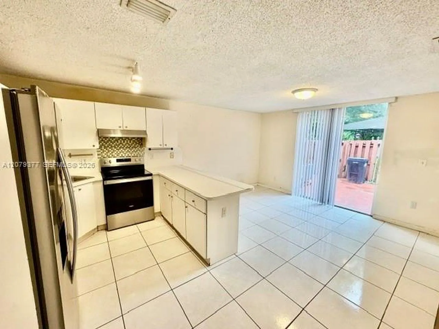 8694 SW 159th Path 0, Miami, FL 33193 - 5284 — Photo 2