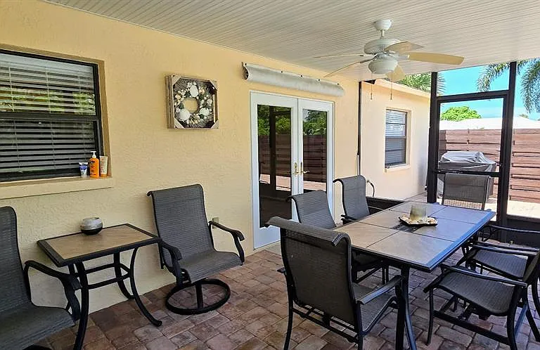 3803 Easton St — Photo 26