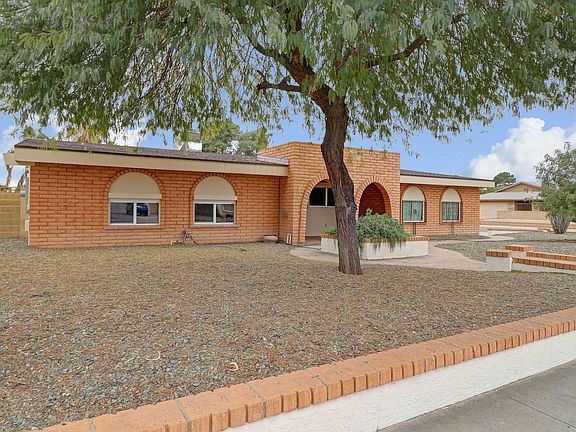 2nd image of 4511 W Windrose Dr