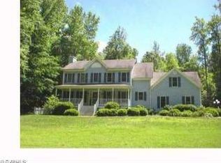 7583 Hunters Ridge Dr, Prince George, VA 23875