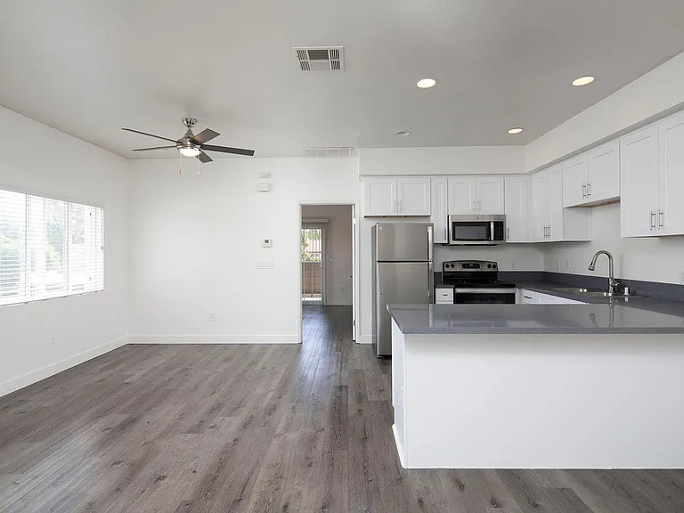 Tierrasanta Ridge — Photo 48