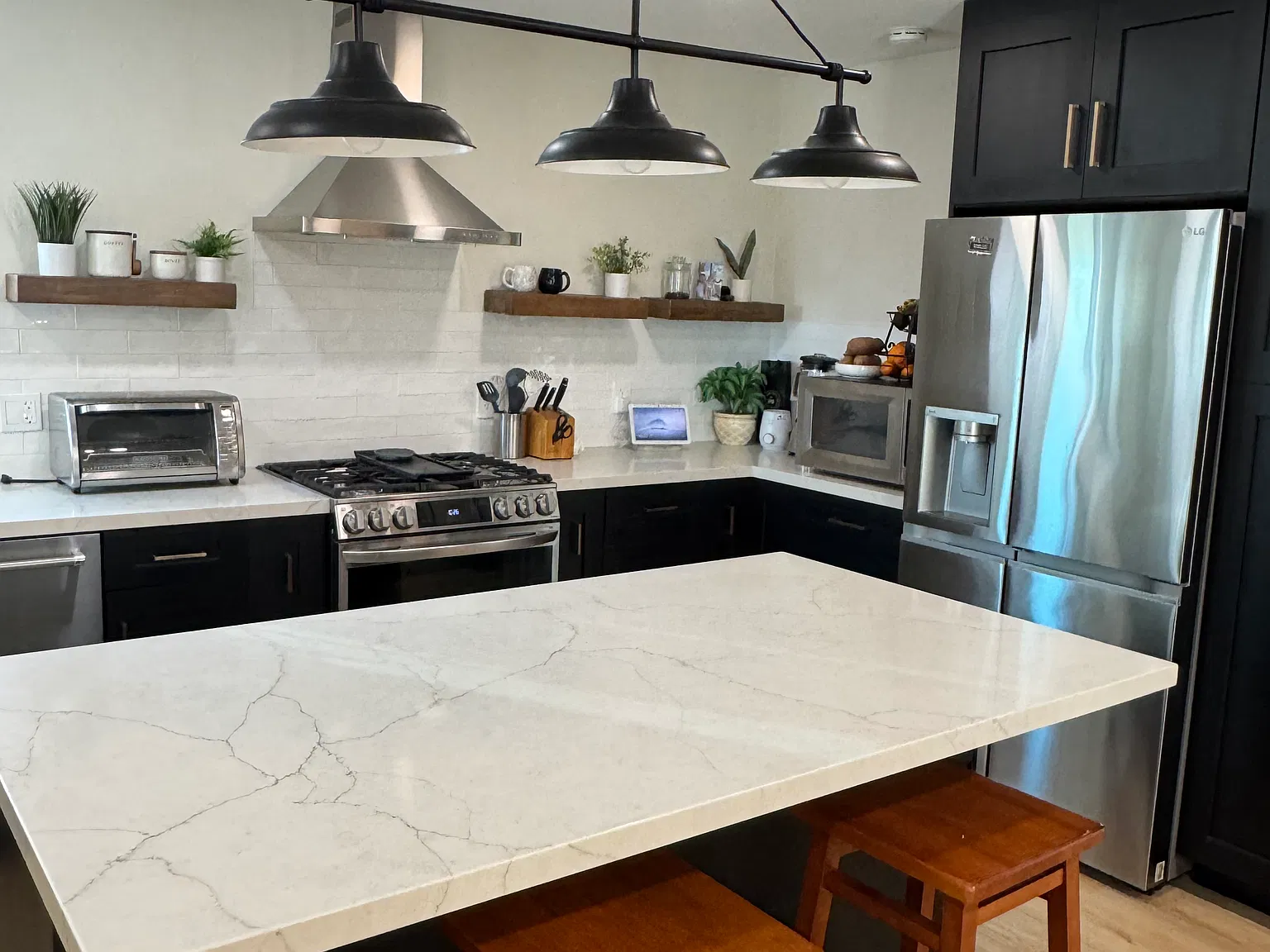 1 bed, 1200 sqft, $3,000 — Photo 3