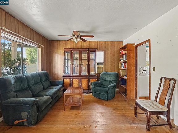 5th image of 1318 Potter St