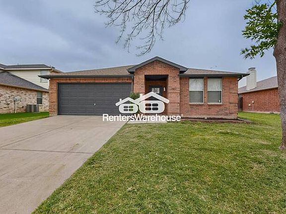 2nd image of 1617 Fieldstone Dr