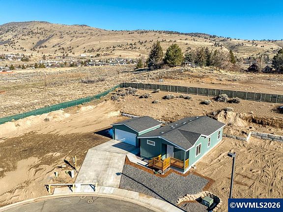2nd image of 5636 Edith Way