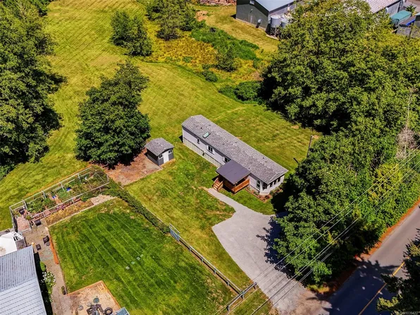 6620 Helgesen Rd, Sooke, BC V9Z 0V7