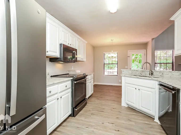 404 Bridgeton Cove Ct — Photo 4
