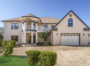 606 E Sunshine Dr, San Antonio, TX 78228