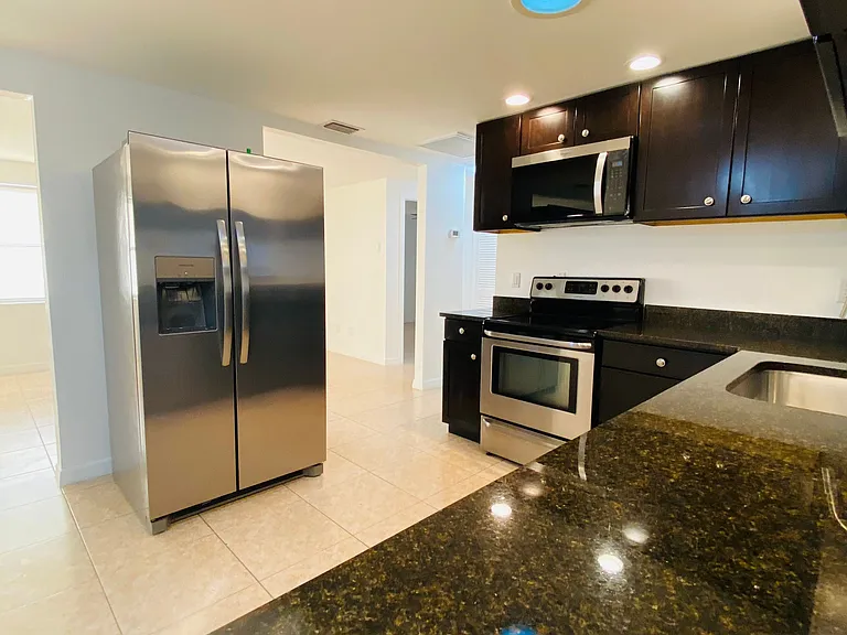 3340 Ottway Dr — Photo 2