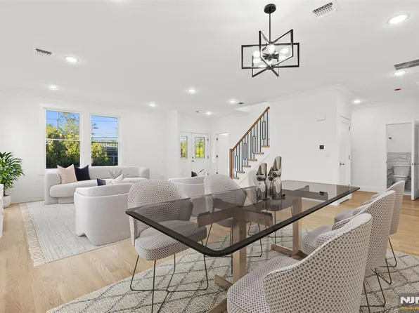 459 Washington Ave, Rutherford, NJ 07070
