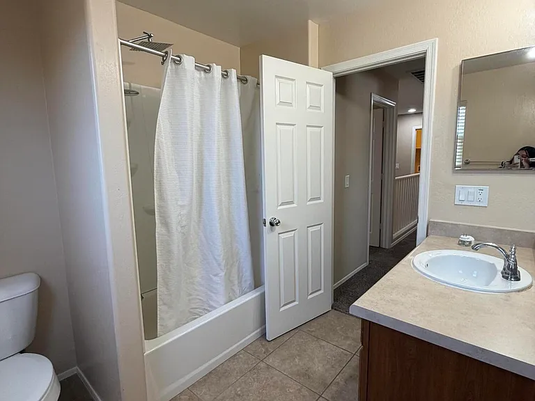 4723 W Gelding Dr — Photo 22