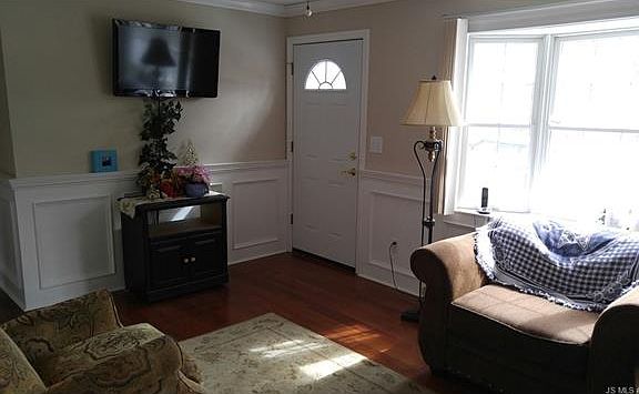 5th image of 346 Yorktown Dr