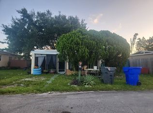 6109 Lincoln St, Hollywood, FL 33024