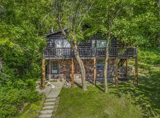 N6498 Orchard Heights ROAD, Delavan, WI 53115