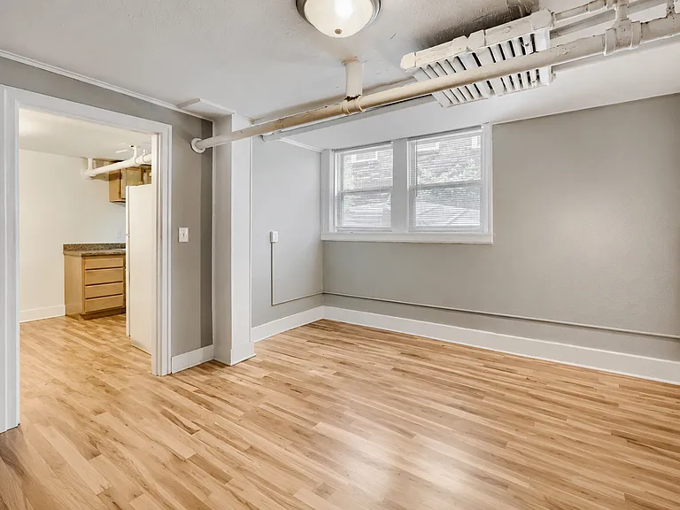 1712 Grand Ave — Photo 20