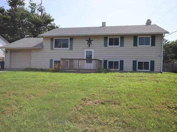 1627 Shannon Dr, New Haven, IN 46774