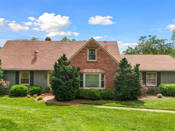 1890 Timberlake Dr, Timberlake, VA 24502