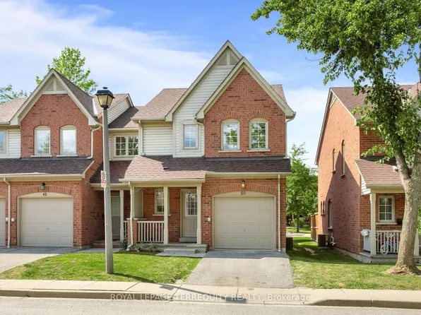 5950 Glen Erin Dr #50, Mississauga, ON L5M 6J1