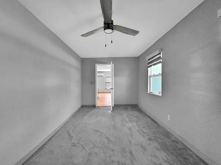 6385 86th Pl — Photo 12