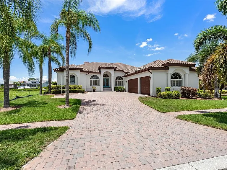 949 Allegro Ln — Photo 21