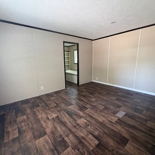 104 Robin Dr — Photo 11