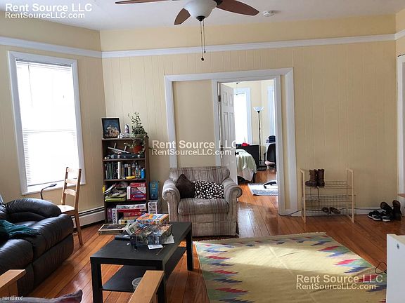 5 Irving St. #2 Somerville - Davis Square Unit Photo 4 (1)