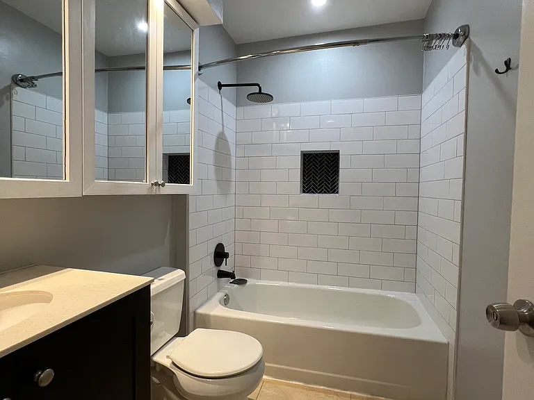 3150 Anchorway Ct #F — Photo 4