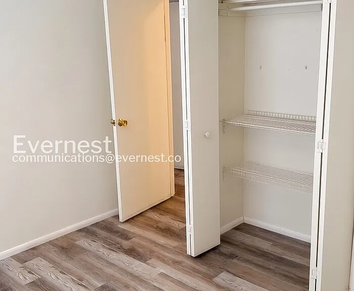 461 W Yucca Ct #312 — Photo 9