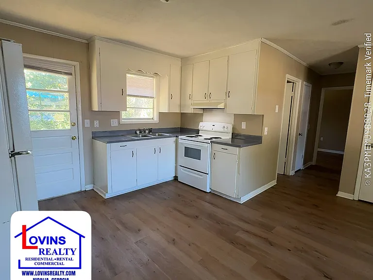 302A Nita Dr — Photo 3