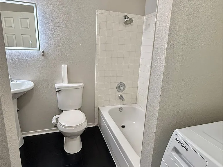 722 Nectarine Ct #0 — Photo 39