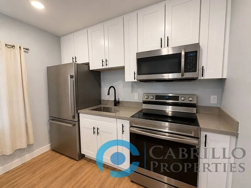 1 bed, 1.0 bath, $1,995 — Photo 1