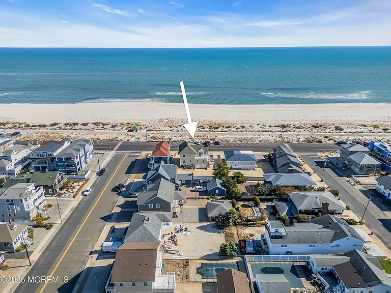 913 N Ocean Ave — Photo 51