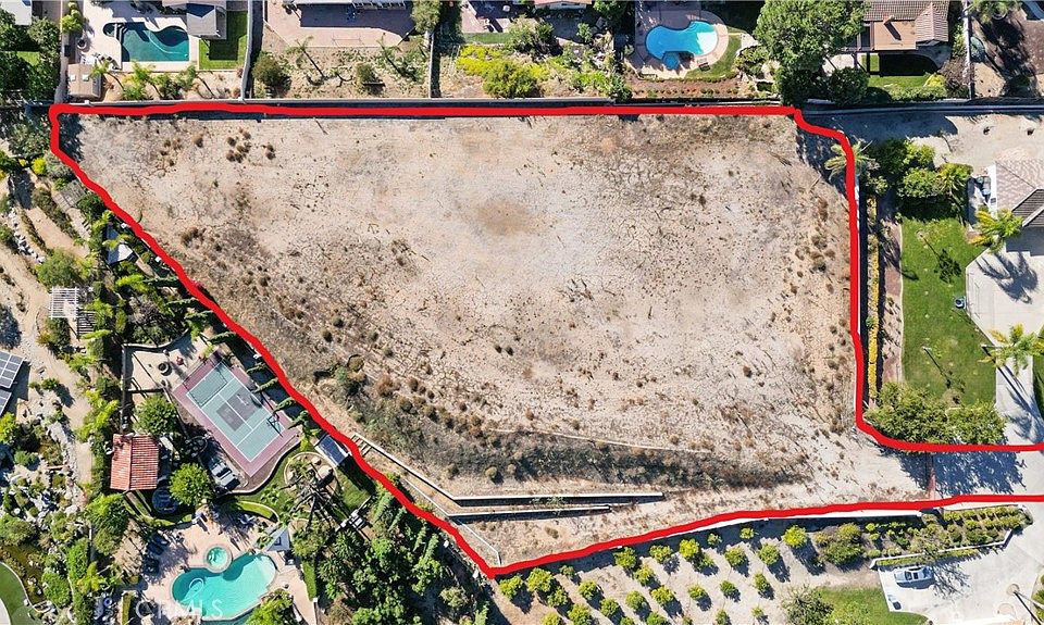 1st image of 6204 Claridge Dr #2