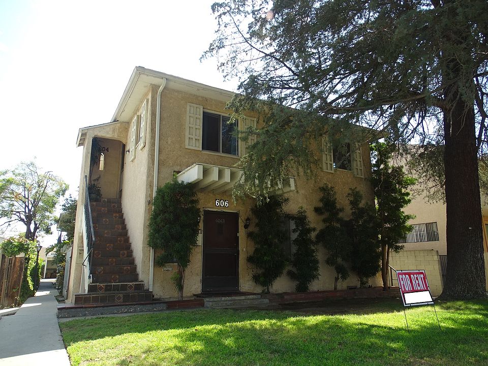 1st image of 606 Hawthorne St APT D