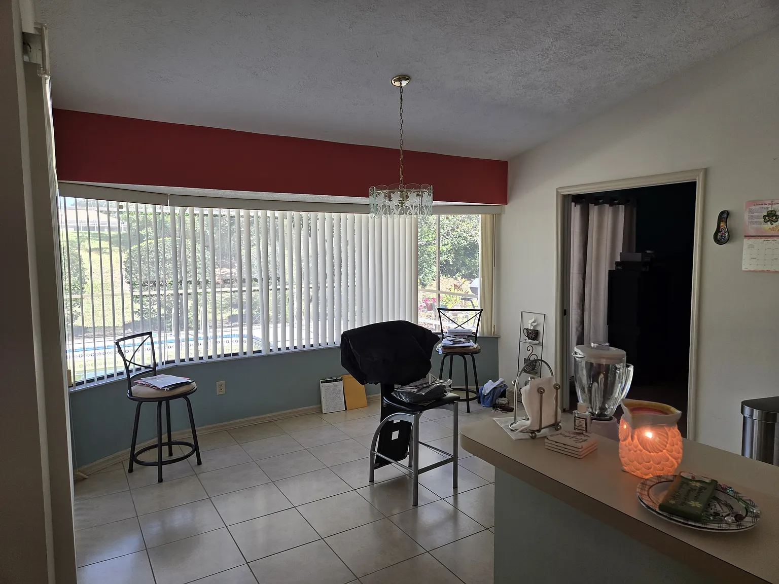 3 bed, 2066 sqft, $2,450 — Photo 4