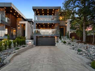 1265 Kent St, White Rock, BC