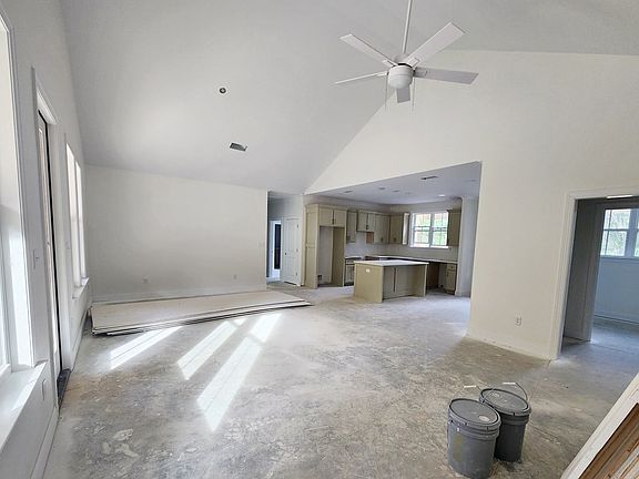 4th image of 575 White Pond Rd