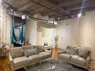 917 Main St APT 403, Houston, TX 77002