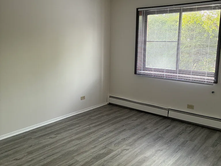 1300 Crab Apple Ct #201 — Photo 3