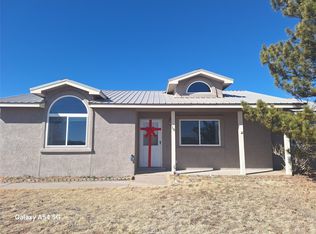 16 Futures Rd, Edgewood, NM 87015