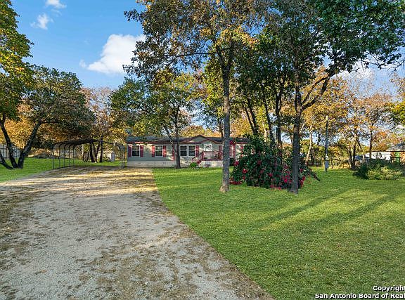 3rd image of 4207 Cotton Oaks Dr